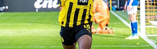 九游游戏-秦游夏：妖童主宰鲁尔德比，请多特大胆起用穆科科！