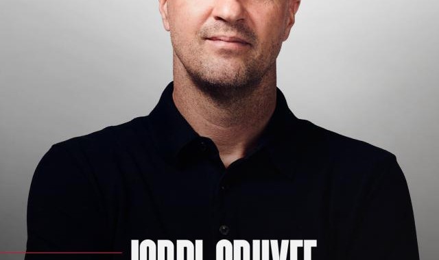 从国足主帅候选人到国足对手 小克鲁伊夫南下印尼